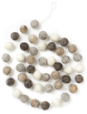 Guirlande boules en feutre tons naturel Thumbnail 1